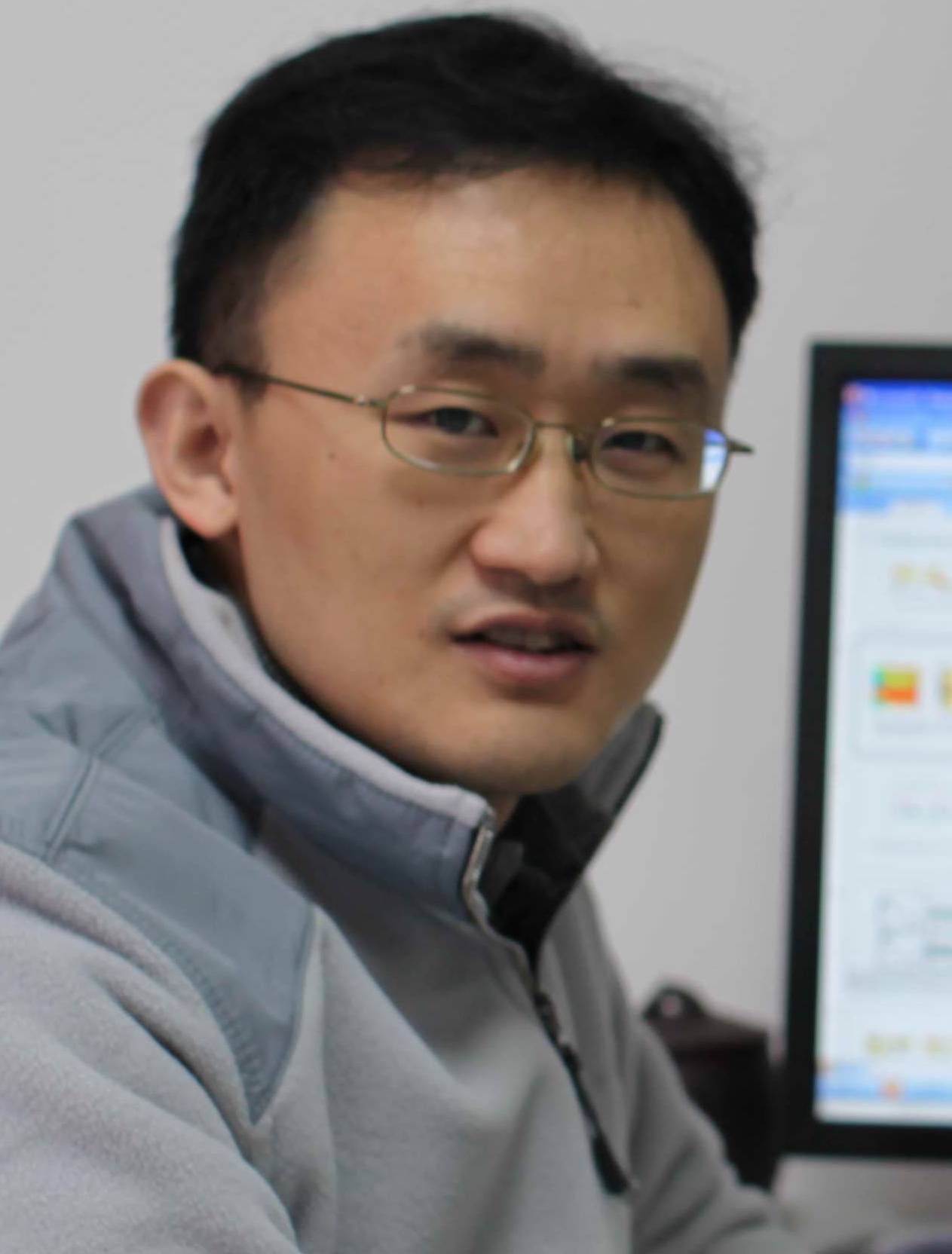 杜巖