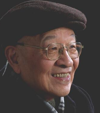 “中國導(dǎo)彈驅(qū)逐艦之父”潘鏡芙院士