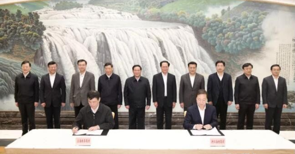 上港集團與浙江省海港集團浙共推小洋山綜合開發
