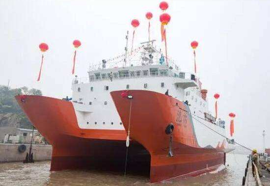 小水線面雙體型科考船——“沈括”號交付儀式在滬舉行