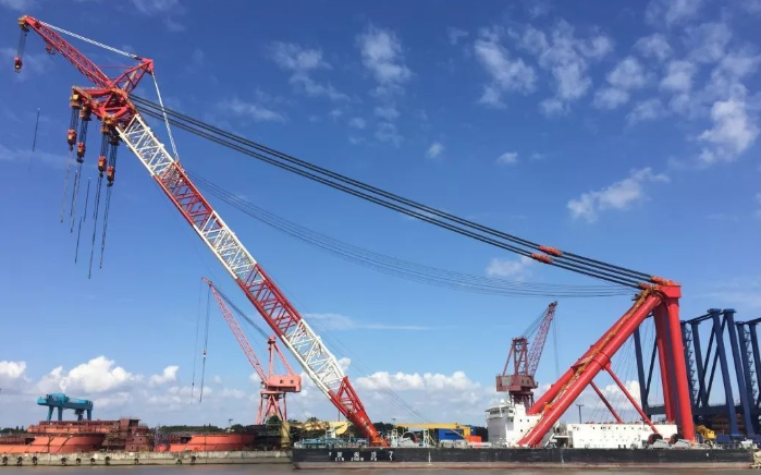 振華重工中標中石油海工海上升壓站吊裝與香港將軍澳大橋運輸安裝項目