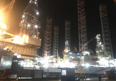 外高橋造船交付一座JU2000E型自升式平臺