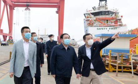 上海市委書記李強實地調研臨港外高橋海工
